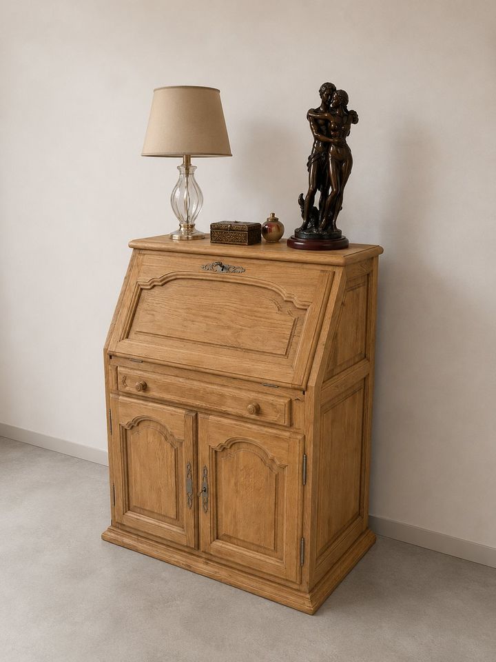 Secrétaire ancien à abattant restauré — atelier de restauration de meubles, Puyricard